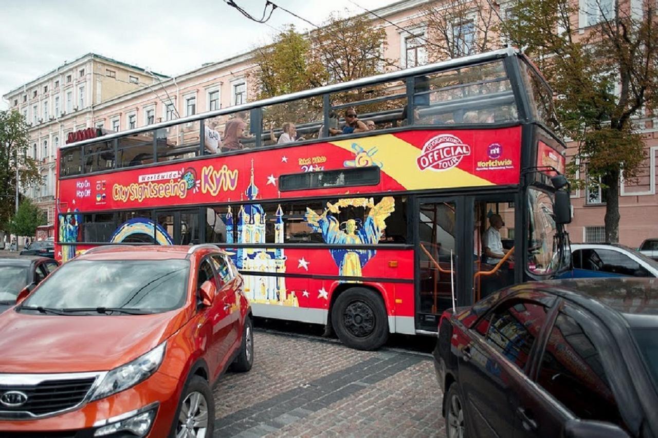 Podil Apart Near Poschtova Square History Center 基輔 外观 照片