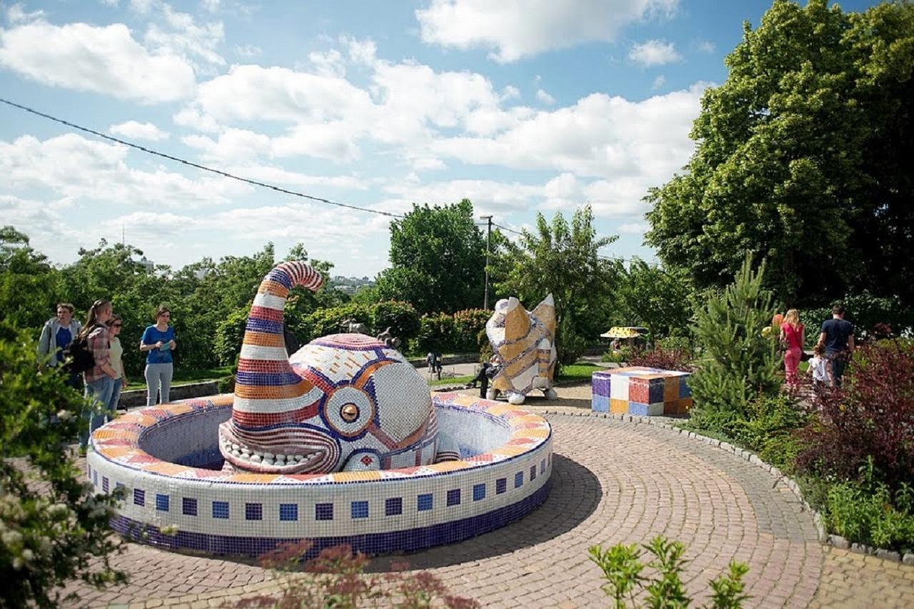 Podil Apart Near Poschtova Square History Center 基輔 外观 照片
