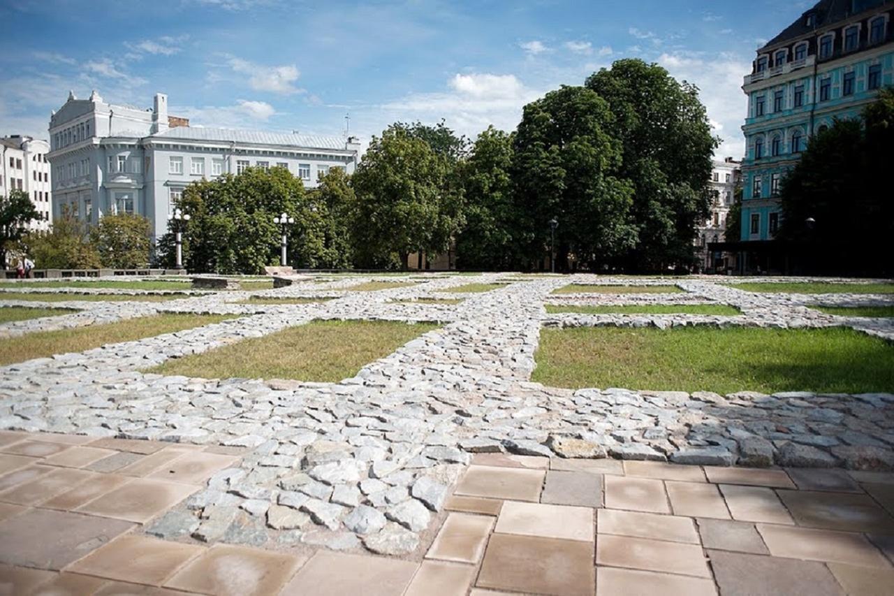 Podil Apart Near Poschtova Square History Center 基輔 外观 照片